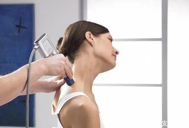  手部麻木的7种常见病因、如何鉴别及治疗