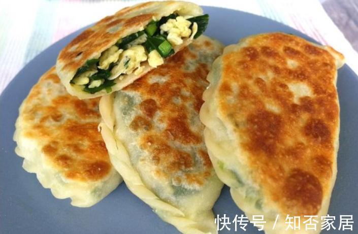 盒子|做韭菜盒子，牢记3个窍门，外皮不硬带着焦香，馅料不出水鲜味足