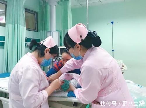 药膏|4岁宝宝掉入170度油锅,奶奶3步救下孩子,医生:急救措施很专业
