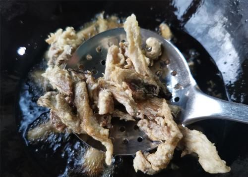  元旦家宴，下面下做法，吃着口感像肉，大人小孩都爱吃