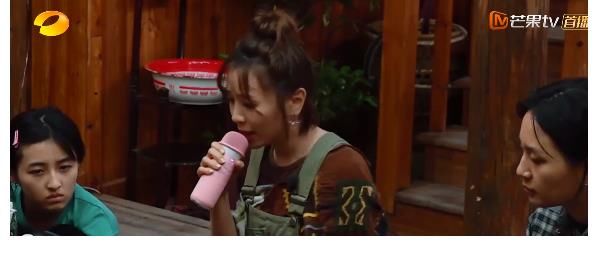 南風(fēng)|娛樂圈在逃手工達(dá)人黃雅莉，寶藏女孩實(shí)錘了