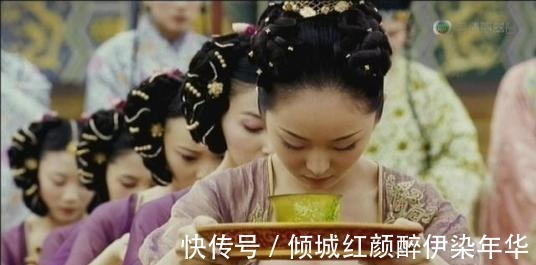 穷书生$上联父进士,子进士,父子皆进士,穷书生巧只加了一笔,气死人