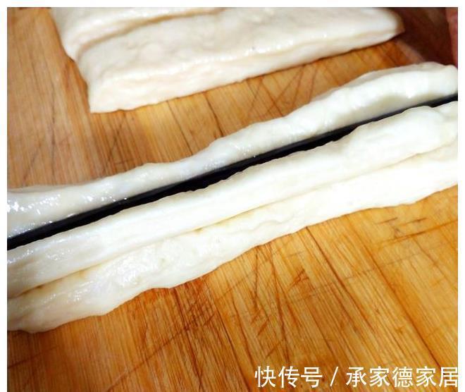 油温|一盒奶一个鸡蛋,加一碗面粉,教你做新手0失败的小油条