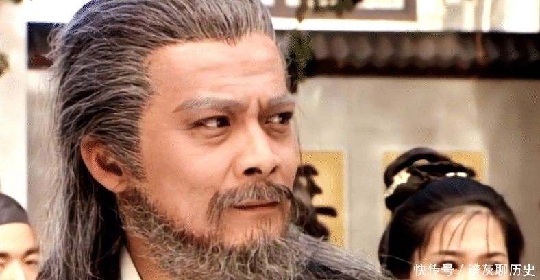 汉人$萧远山妻离子散,为何不找他的汉人师父帮忙?只因他师父比他更惨