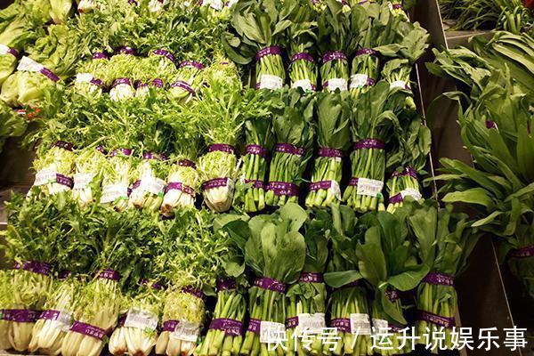 维生素d|补钙的“冠军”,不是骨头汤,平时经常吃,骨头强健,不易疏松