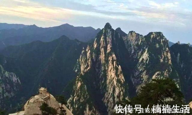 蔡州#韩愈五十岁写的一首诗,短短四句波澜壮阔,畅快淋漓!