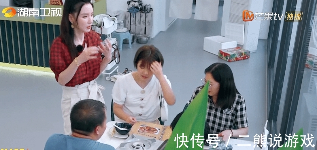 王霏霏|《中餐廳5》刪光周震南鏡頭，金晨張萌全新加盟，或成口碑救星！