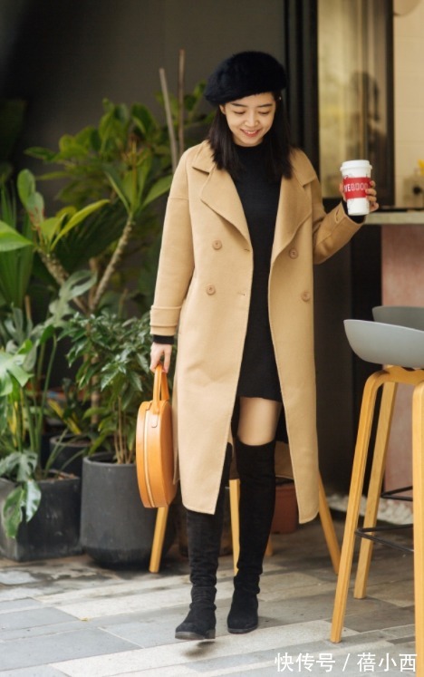 马丁靴|奔三奔四的女人,建议多穿大衣+“长筒靴”或“短靴”,时髦洋气