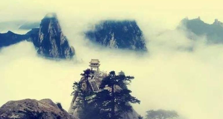 王嗣奭#24岁的杜甫看山写下“狂诗”,后世文人争议不休,年年入选课本