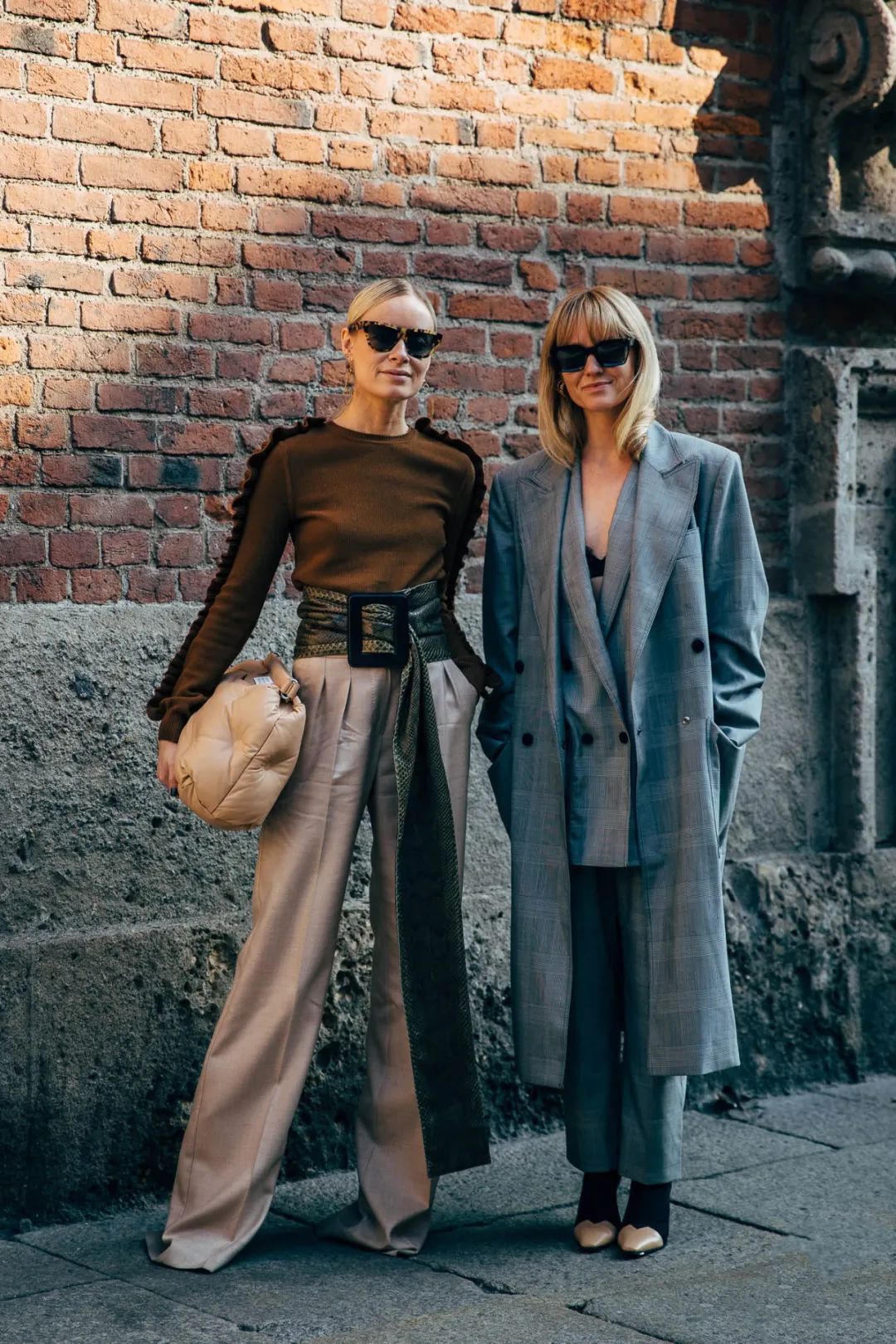 教你美|你和“高级感穿搭”之间的距离,也许就差一条腰带