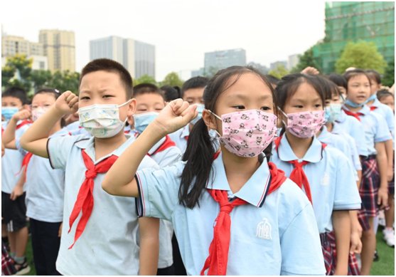 童心向党|传承文翁精神 做时代好少年 成都石室天府中学附属小学举行开学典礼