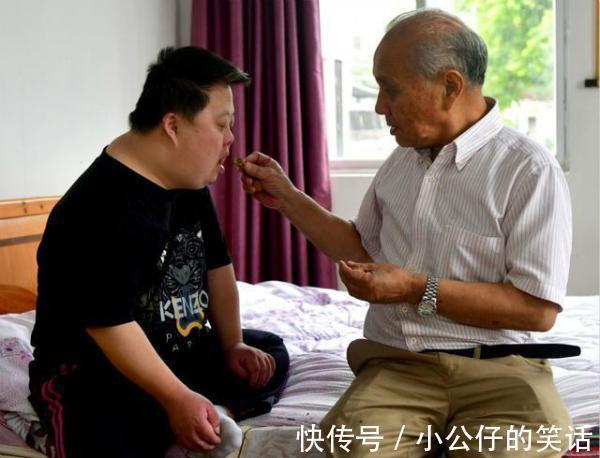 舟舟|“智障天才”舟舟,风光不再,所谓的“天才”背后其实是一个笑话