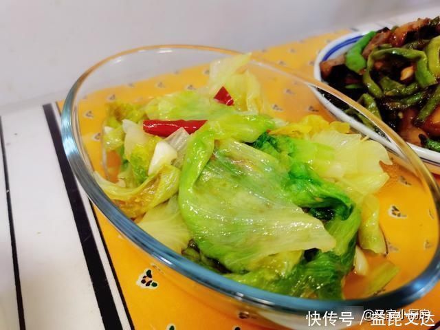 我家晚饭不将就，4道家常菜，有荤有素，网友夏天这样吃不油腻