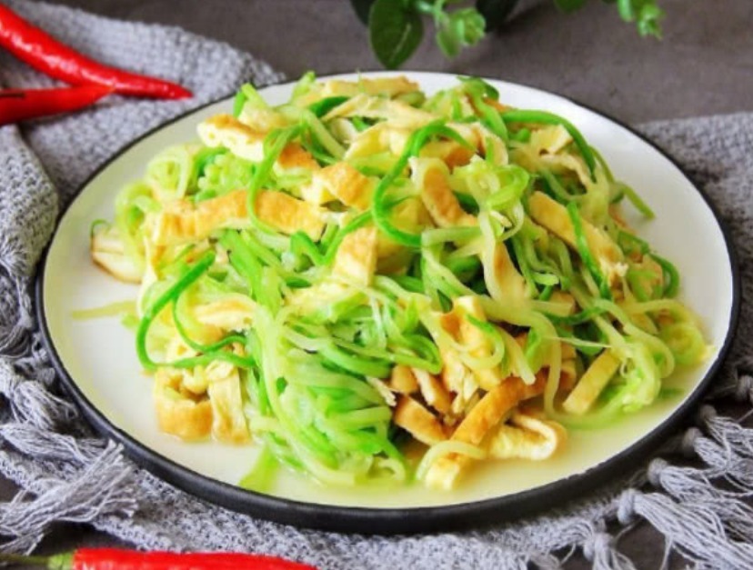 立秋后多食此菜，每天炒一盘，补钙质，长个头，肌肤细腻年轻