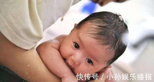 寓意|爸爸姓“闪”,随口给双胞胎取了名字,上户口时工作人员笑得前俯后仰