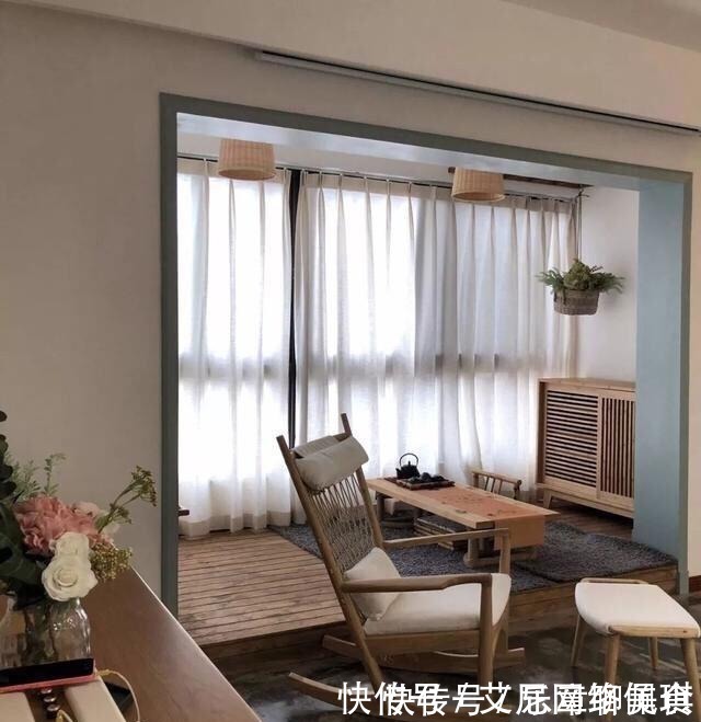 主妇|聪明主妇巧装95㎡小宅:阳台加了一面墙,却让家里处处有惊喜!