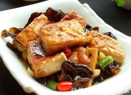 很馋的美食，上桌都抢着吃，学会做给家人从此不剩饭，很好吃