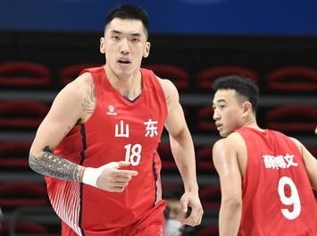 田宇翔|山东队战胜北京队排名第五，陶汉林20分10篮板
