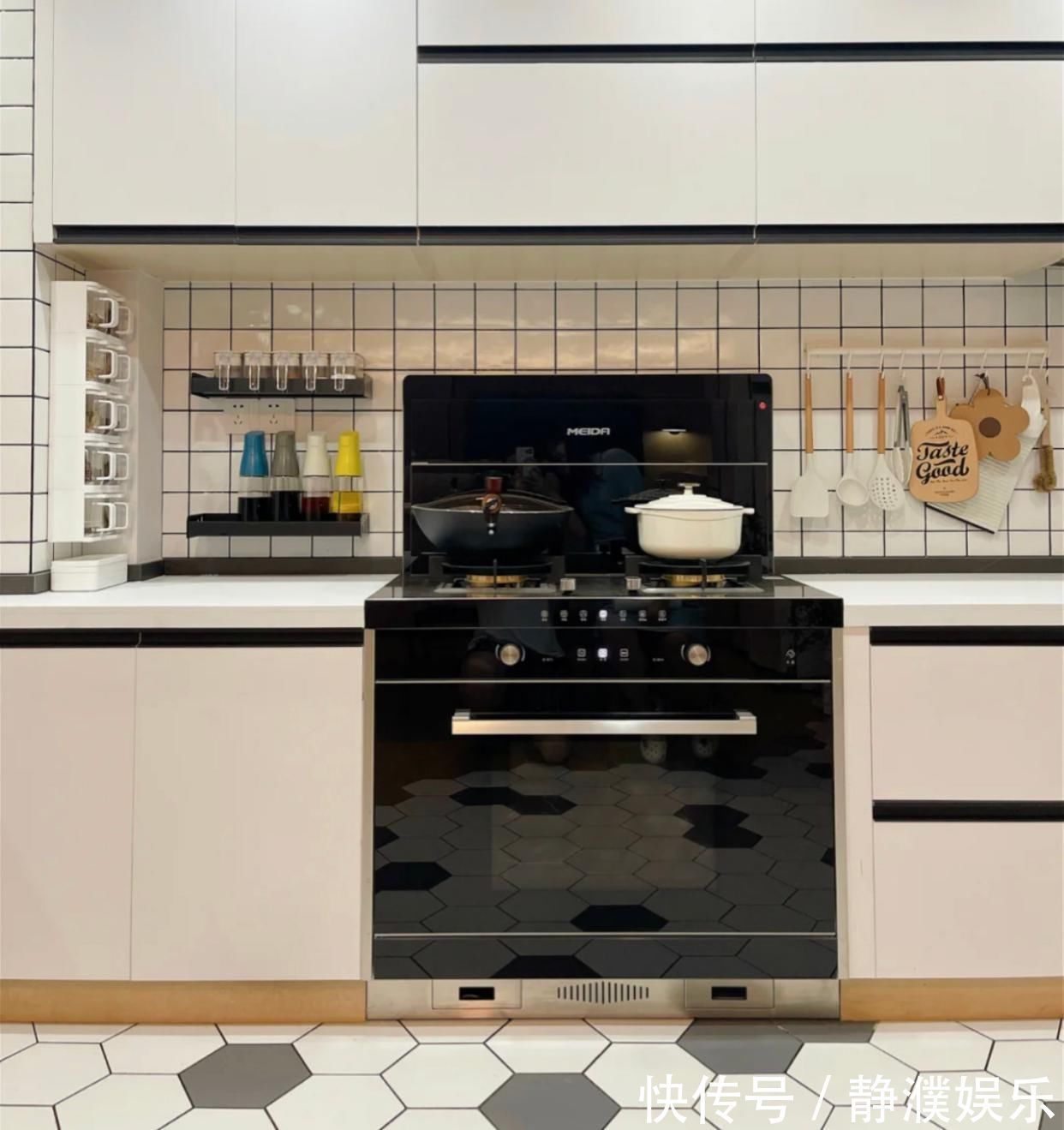 吊柜|原来不懂,厨房瓶瓶罐罐堆灶台!其实早该这样弄,干干净净又高级