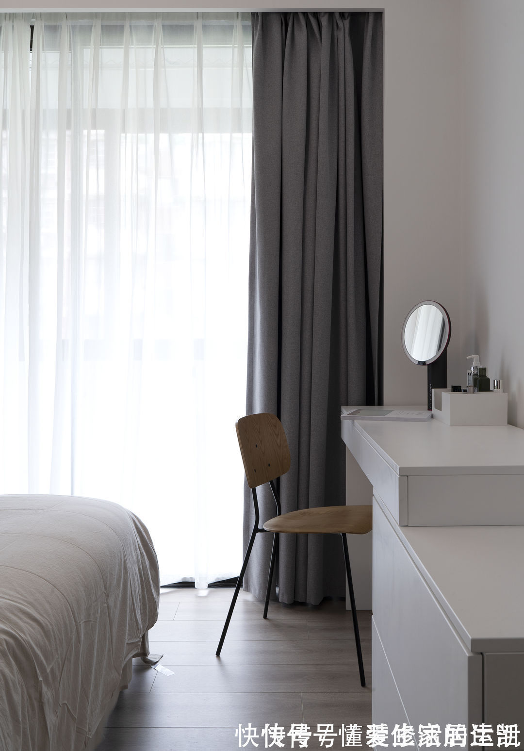 隔墙|80㎡实用主义装修,简约黑白灰色调,全屋简单又大气