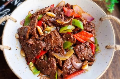 年夜饭不用发愁！5款肉类家常菜的做法！一看就会