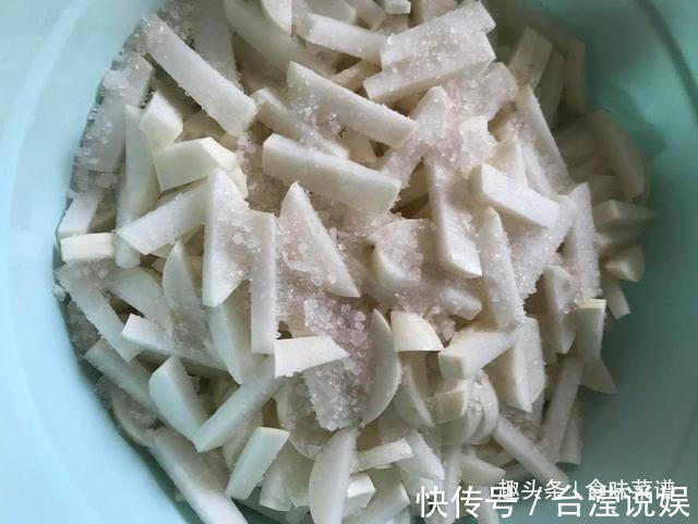 此5种蔬菜晒干后,比新鲜的还好吃,冬天炖肉很香,放一年都不坏