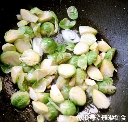 女人|女人宁可肉不吃,也要吃这菜,便秘不见了,眼睛明亮,腰围变细2圈