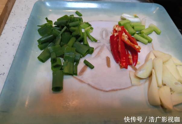  好吃|胡萝卜最好吃的做法，简单又营养，连挑食的孩子都能吃一盘！