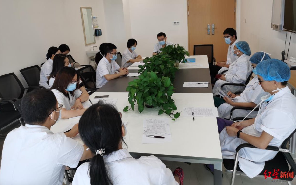 超级肥胖|526斤超级肥胖小伙手术减重,“再胖下去,人就没了”