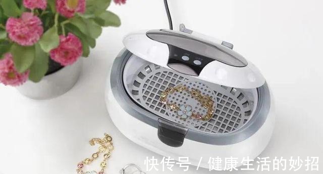 钻石 爱它就要会保养,五大名贵珠宝专业保养指南「推荐」!