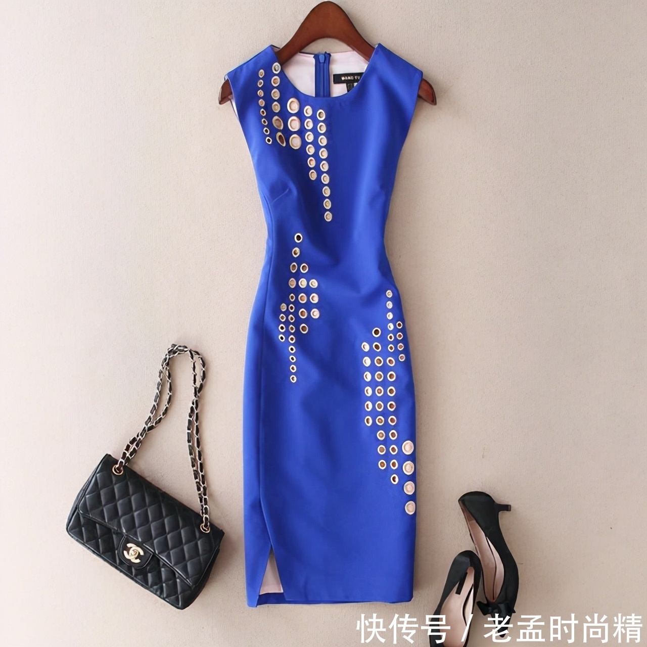 刺绣 修身A字裙,30岁的女性都这么穿,更添一抹韵味