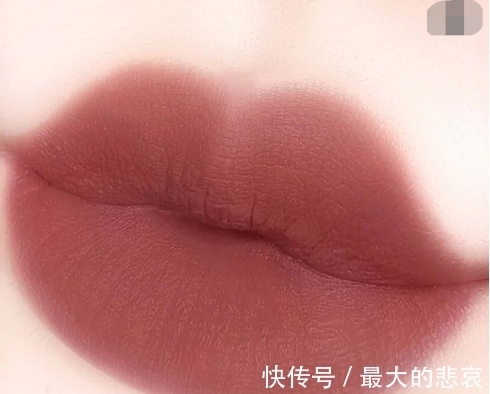 小姐姐 晒口红！这6支“席卷”整个夏季，MAC、Gucci终于对你“下手”了