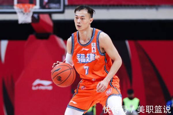 莱多|卫冕稳了?CBA广东男篮补强2人,签约汤杰,年薪曝光,杜锋表态