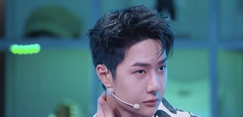 街舞4|《街舞4》四位隊長毛巾數(shù)量,張藝興獲得16條,王一博僅獲得7條