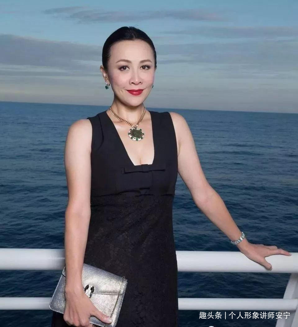 发型|常年留长发与短发的女人,有何区别一张图保你看得明明白白