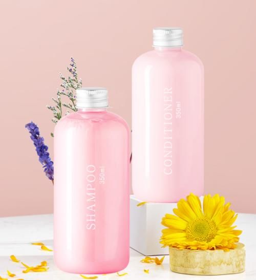 头痒、头皮屑如雪花？3款容易“踩雷”的洗发水别用，阿道夫上榜