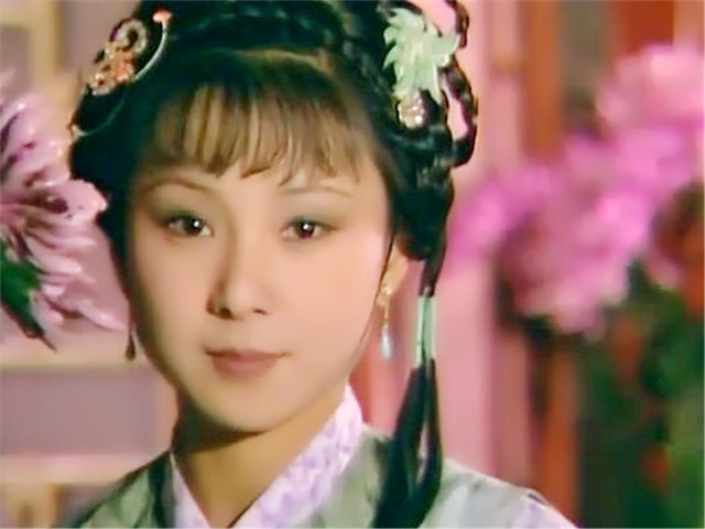 红楼梦@红楼梦秦雯最后送给贾宝玉的指甲,暴露了她在贾府的真实状态