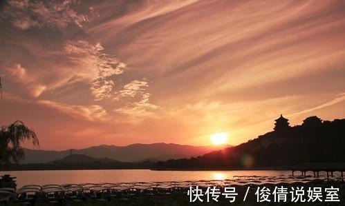 重文輕商#客人寫詩引得哄堂大笑,主人淡定補全,成為千古名作