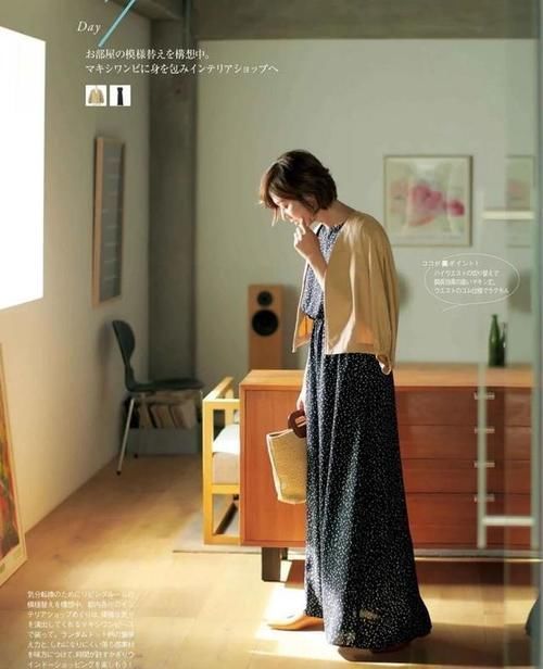 剪短 五十多岁的女人,要学会打扮自己,多注重发型和穿搭,美得更出众