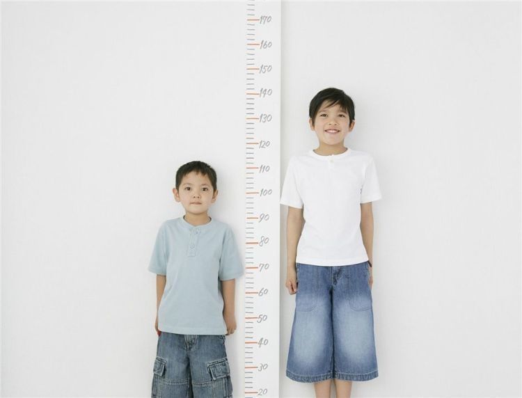 ''2021年儿童身高对照表''出炉，你家娃是高是矮，一看一个准