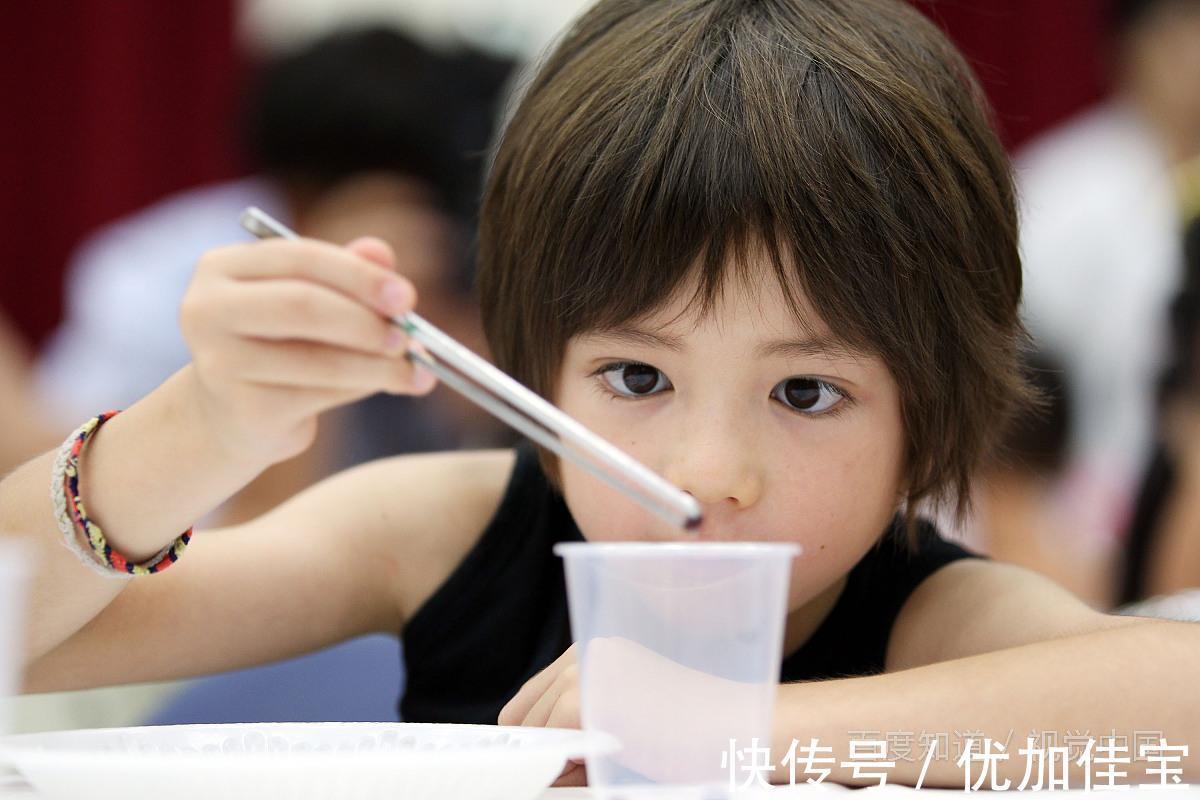 套娃|学龄前幼儿精细动作的家庭训练方法！