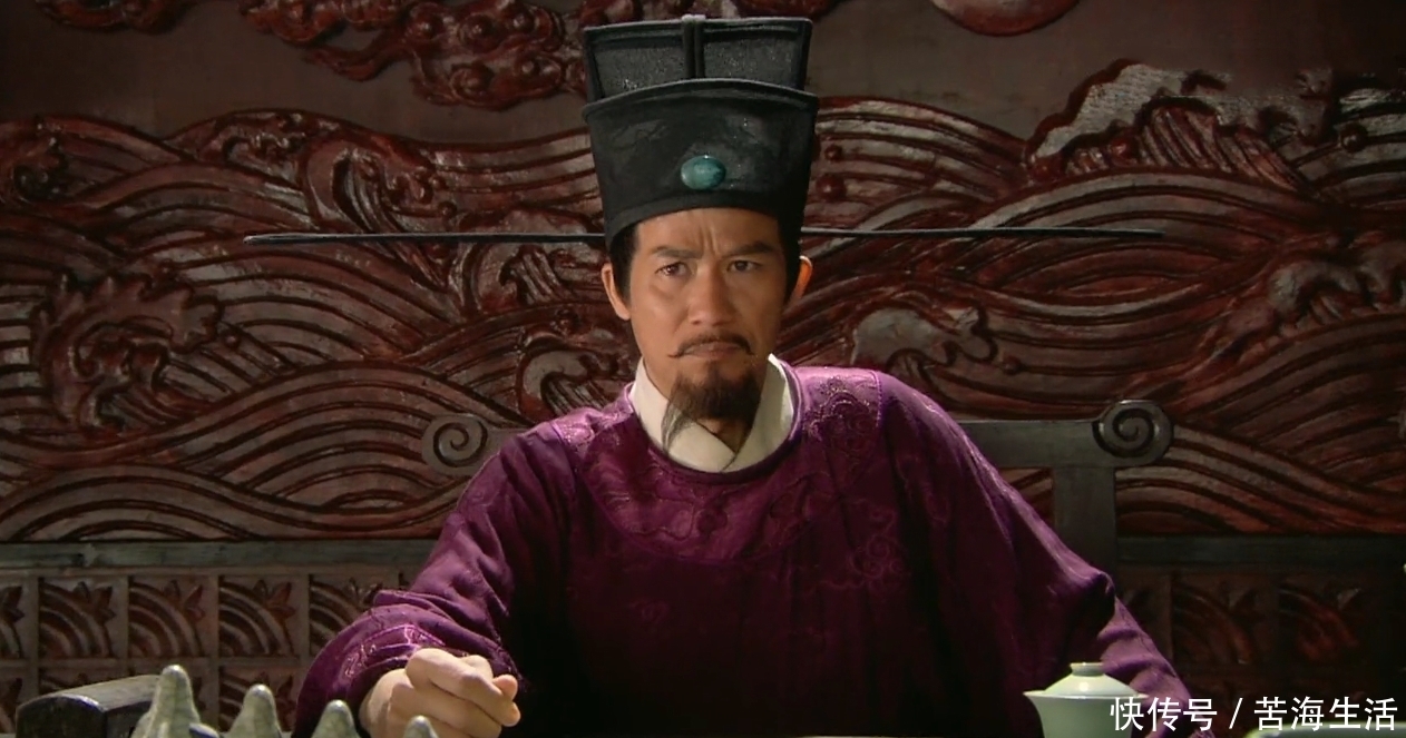 为啥|王进林冲都得罪了高俅,为啥林冲惨遭追杀?陆虞侯一句话揭示真相