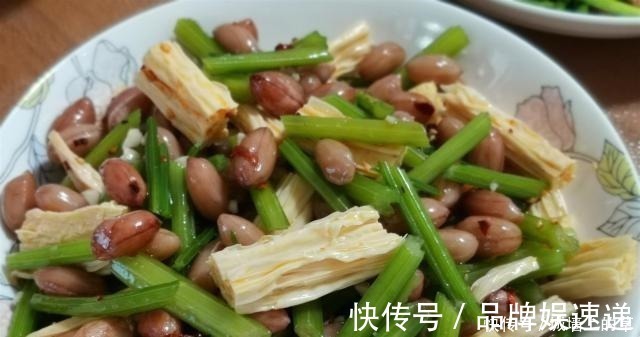 腐竹|三口之家的周末晚餐，都是家常菜，花了不到30块，荤素搭配味道香！