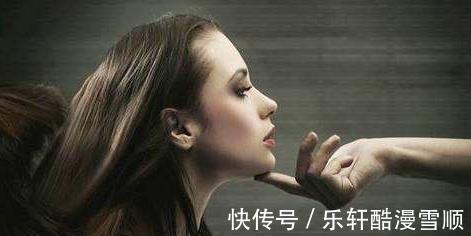 木耳|三味“阴阳双补”的中药,当“零嘴”吃,做生猛小老虎