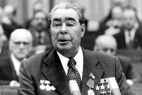 苏联|中苏对峙20余年，从什么时候开始缓和的？1982年苏联释放明确信号