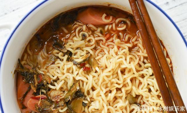 伤胃的早餐已公布,“鸡蛋”也名列其中,医生提议:早点撤下饭桌