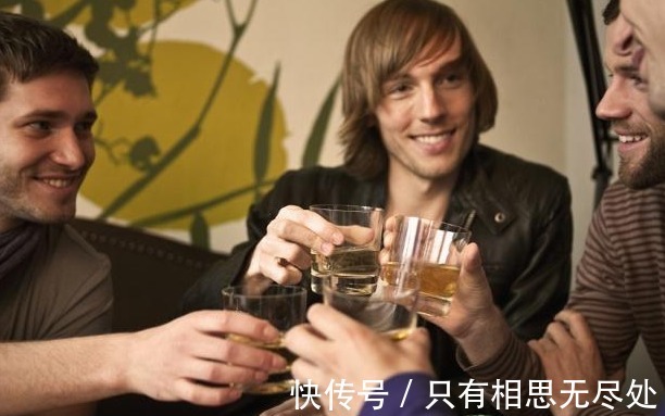 高血压患者|血压高的人,记住“2个时间”,坚持“8不做”,血压稳人长寿