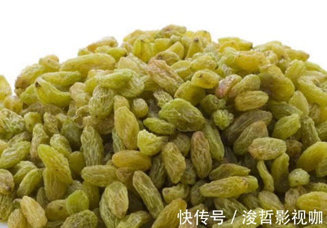 红枣|葡萄干加一宝泡水喝，每天一杯，子宫干净了，睡得香，面色更红润