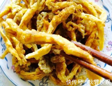 正确做法|椒盐蘑菇要不要焯水，很多人做错了，难怪不酥脆，教你正确做法