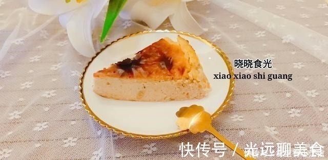 不需打发的蛋糕，搅一搅、烤一烤就有丝绒般的质地和绵密的口感